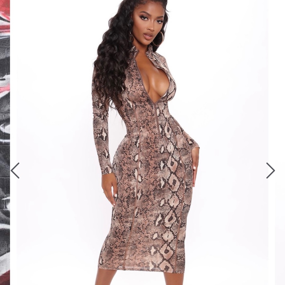 Fashionnova Never worn new snakeskin dress